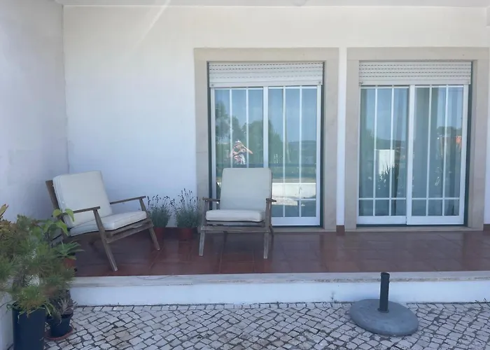 Casa Da Foz Do Arelho Holiday home *
