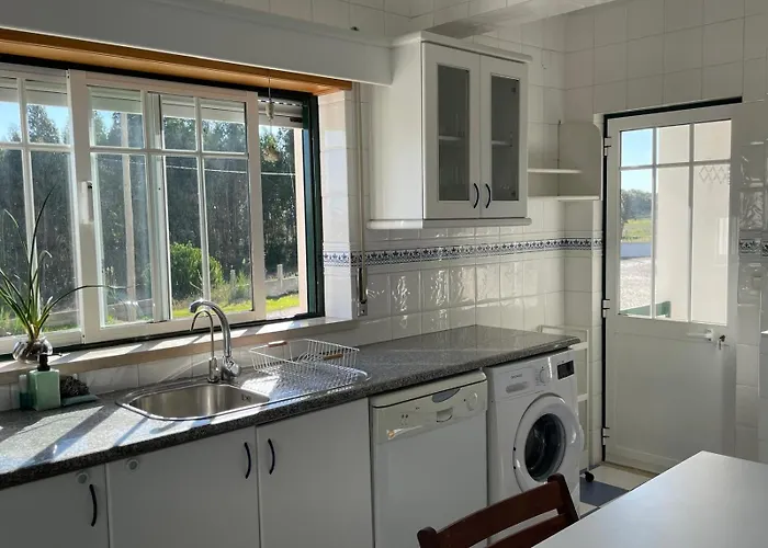 Casa Da Foz Do Arelho Holiday home *